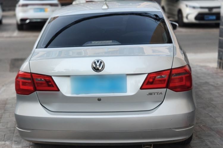 Used Volkswagen Jetta 2015 Zhuihui Edition 1.4L Manual Fashion Model Exterior 13