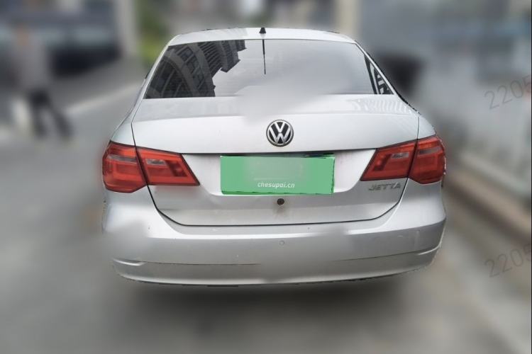 Used Volkswagen Jetta 2015 Value Edition 1.6L Automatic Comfort Version Exterior 2