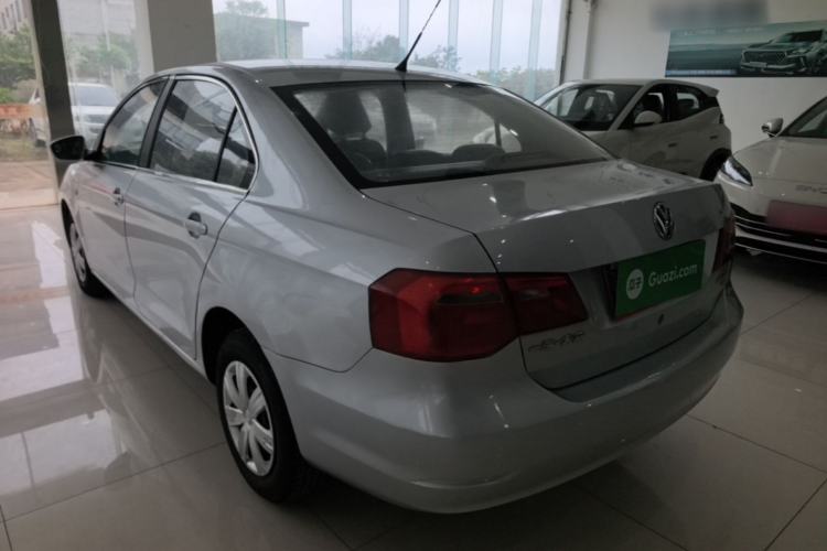 Used Volkswagen Jetta 2015 Value Edition 1.6L Automatic Fashion Version Exterior 2