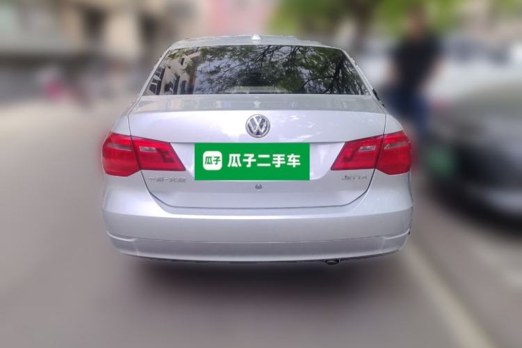 Used Volkswagen Jetta 2015 Zhuihui Edition 1.4L Manual Fashion Model Exterior 4