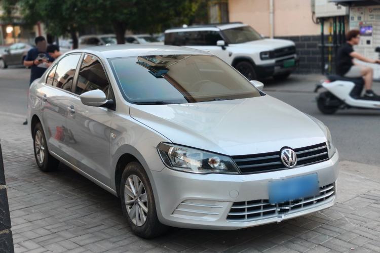 Used Volkswagen Jetta 2015 Zhuihui Edition 1.4L Manual Fashion Model Exterior 9