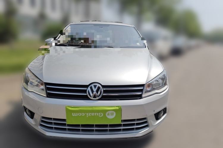 Used Volkswagen Jetta 2015 1.6L Manual Comfort Model Front