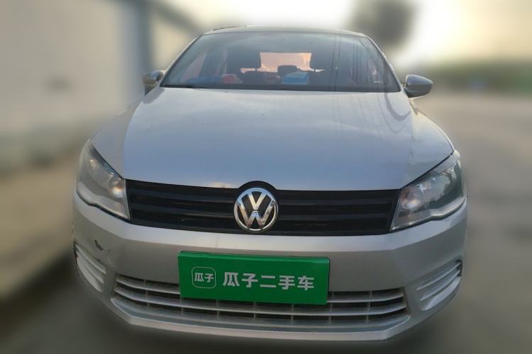 Used Volkswagen Jetta 2015 Value Edition 1.6L Manual Fashionable Style Front