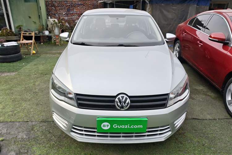 Used Volkswagen Jetta 2015 Zhuihui Edition 1.4L Manual Fashion Model Front