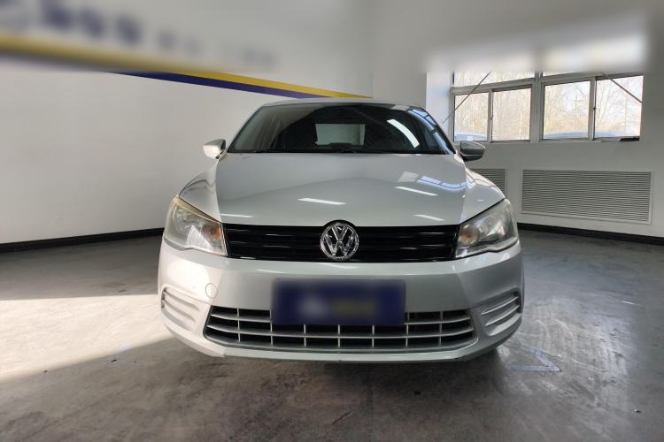 Used Volkswagen Jetta 2015 1.4L Manual Fashion Model Front