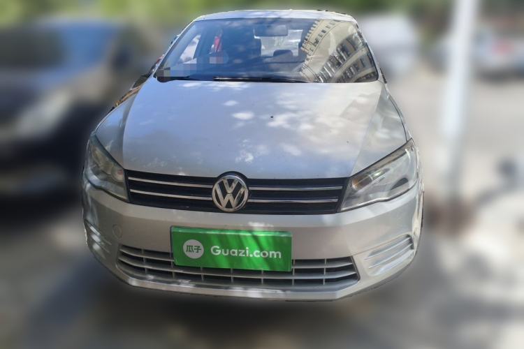 Used Volkswagen Jetta 2015 Value Edition 1.6L Manual Fashionable Style Front