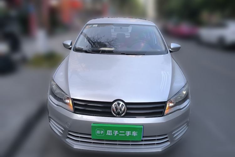 Used Volkswagen Jetta 2015 Value Edition 1.6L Manual Fashionable Style Front