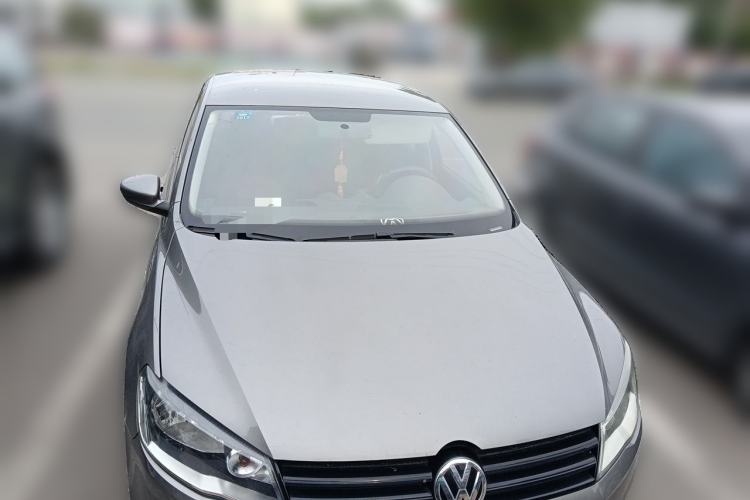 Used Volkswagen Jetta 2015 1.6L Automatic Fashion Model Front