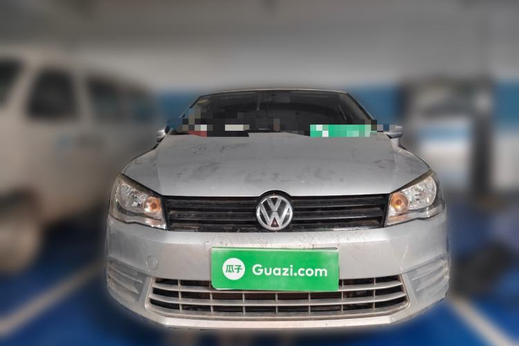 Used Volkswagen Jetta 2015 Value Edition 1.6L Manual Fashionable Style Front