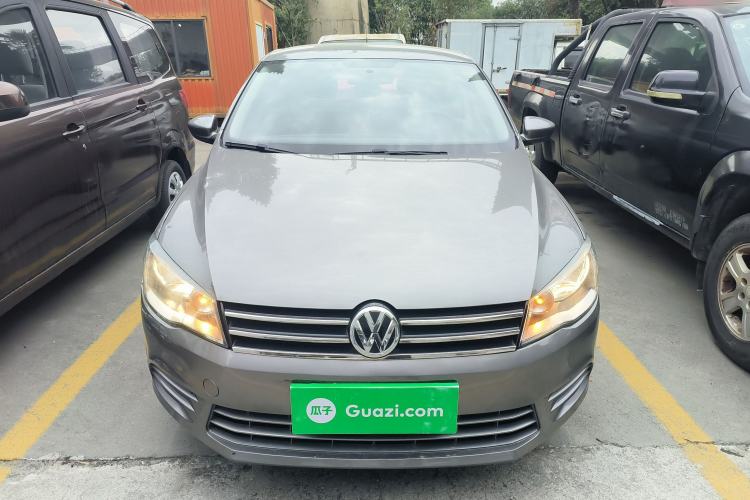 Used Volkswagen Jetta 2015 Value Edition 1.6L Automatic Fashion Version Front