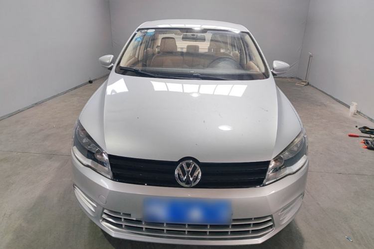 Used Volkswagen Jetta 2015 1.4L Manual Fashion Model Front