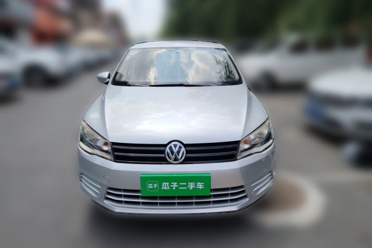 Used Volkswagen Jetta 2015 Value Edition 1.6L Manual Fashionable Style Front