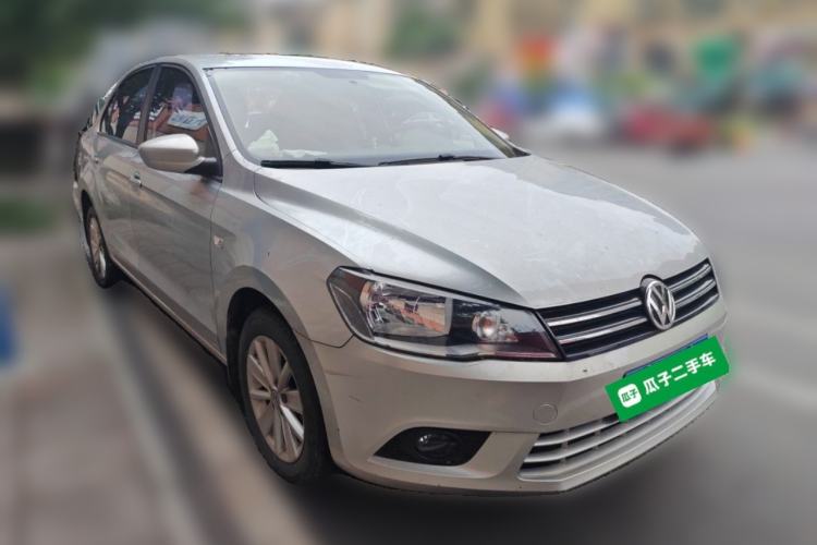 Used Volkswagen Jetta 2015 Zhuihui Edition 1.6L Manual Comfort Model Front Right 45 Deg