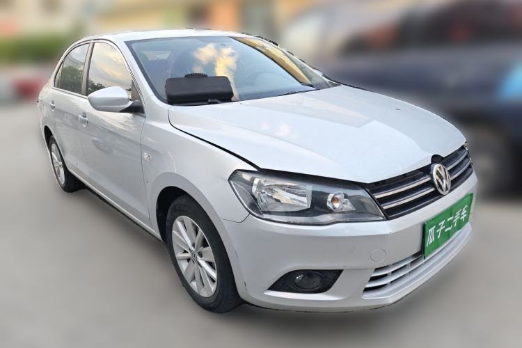 Used Volkswagen Jetta 2015 Zhuihui Edition 1.6L Manual Comfort Model Front Right 45 Deg