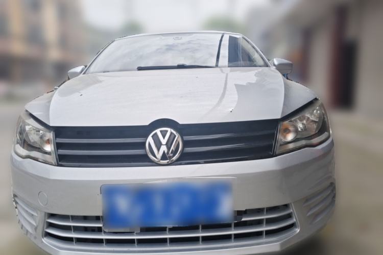 Used Volkswagen Jetta 2015 Value Edition 1.6L Manual Fashionable Style Front