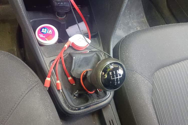 Used Volkswagen Jetta 2015 1.6L Manual Comfort Model Gear Lever