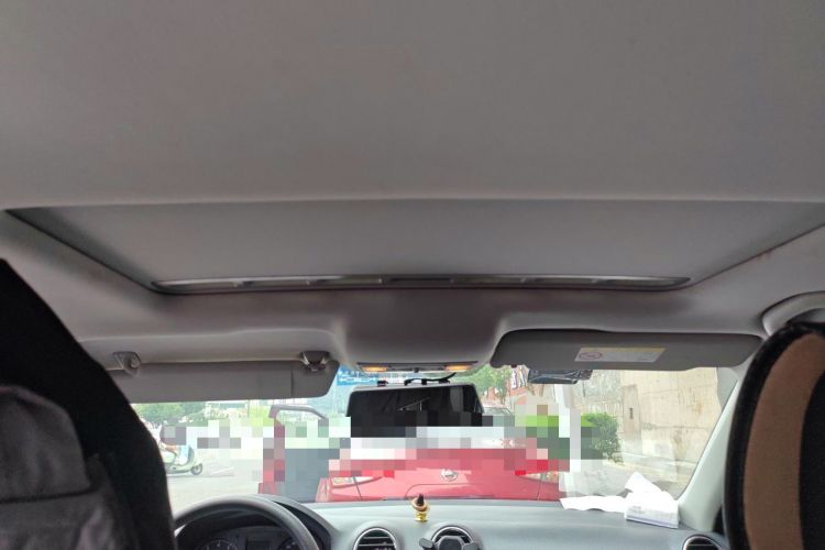 Used Volkswagen Jetta 2015 Zhuihui Edition 1.6L Manual Comfort Model Headliner