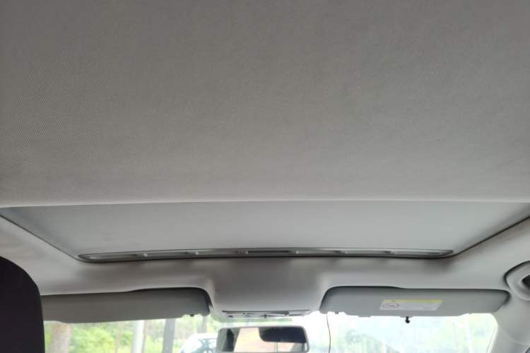 Used Volkswagen Jetta 2015 Zhuihui Edition 1.6L Manual Comfort Model Headliner