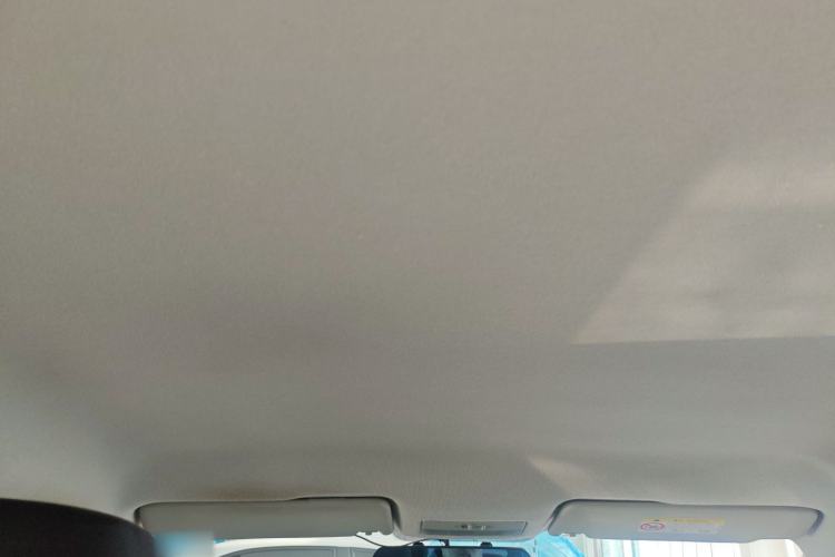 Used Volkswagen Jetta 2015 1.4L Manual Fashion Model Headliner