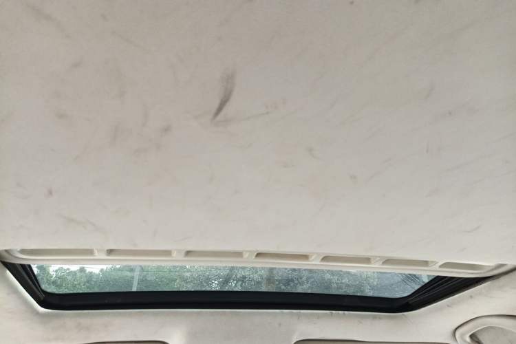 Used Volkswagen Jetta 2015 1.4L Manual Comfort Model Headliner