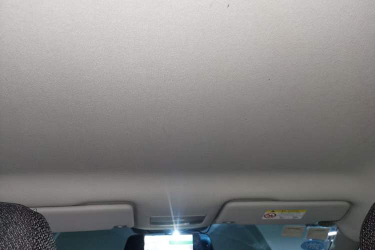 Used Volkswagen Jetta 2015 Zhuihui Edition 1.4L Manual Fashion Model Headliner