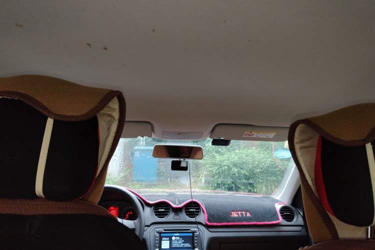 Used Volkswagen Jetta 2015 Zhuihui Edition 1.4L Manual Fashion Model Headliner