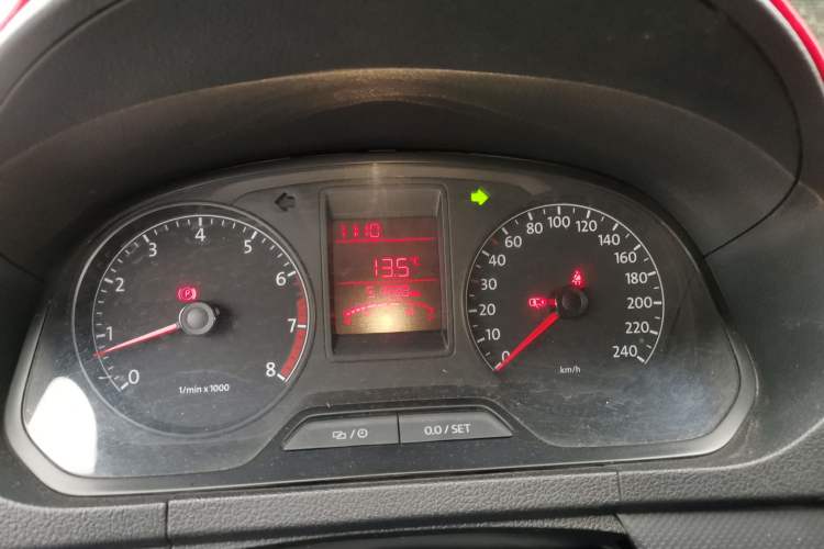 Used Volkswagen Jetta 2015 1.4L Manual Fashion Model Instrument Cluster