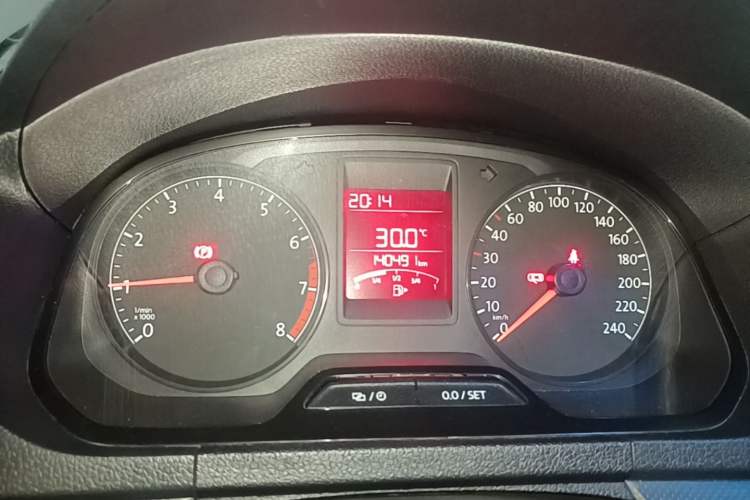 Used Volkswagen Jetta 2015 Value Edition 1.6L Manual Fashionable Style Instrument Cluster