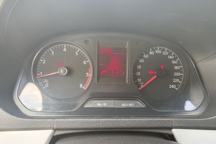 Used Volkswagen Jetta 2015 Zhuihui Edition 1.6L Manual Comfort Model Instrument Cluster