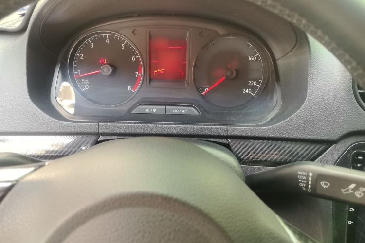 Used Volkswagen Jetta 2015 Zhuihui Edition 1.4L Manual Fashion Model Instrument Cluster