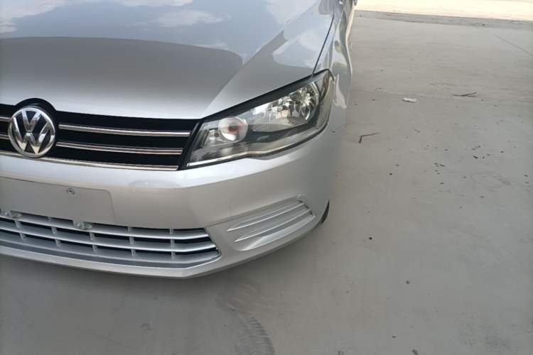 Used Volkswagen Jetta 2015 Value Edition 1.6L Manual Fashionable Style Left Front Headlight
