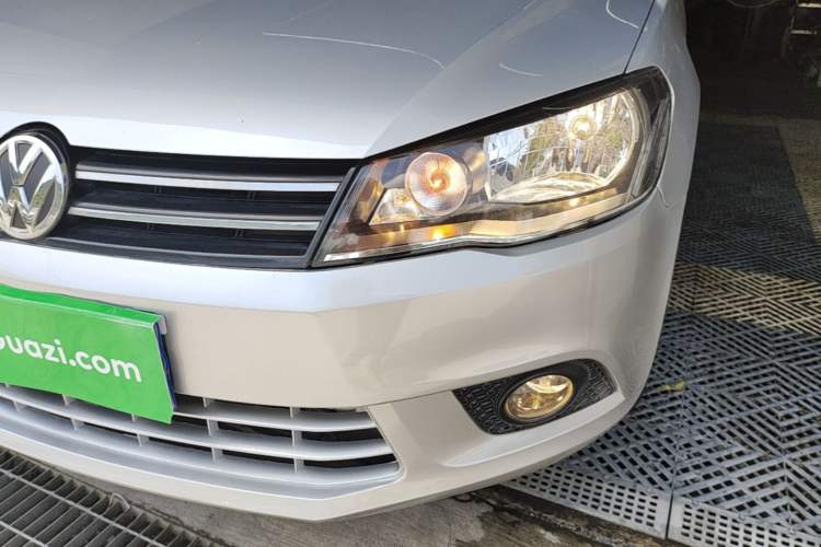 Used Volkswagen Jetta 2015 1.4L Manual Comfort Model Left Front Headlight