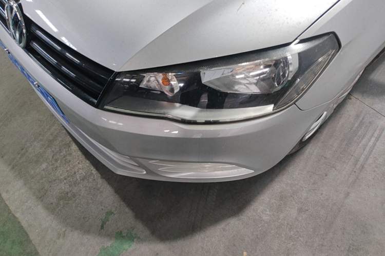 Used Volkswagen Jetta 2015 1.4L Manual Fashion Model Left Front Headlight