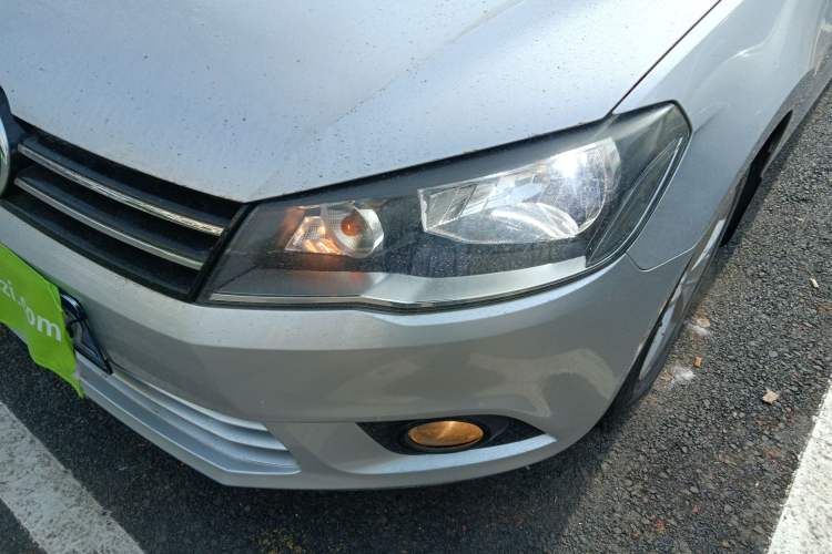 Used Volkswagen Jetta 2015 1.6L Automatic Comfort Model Left Front Headlight