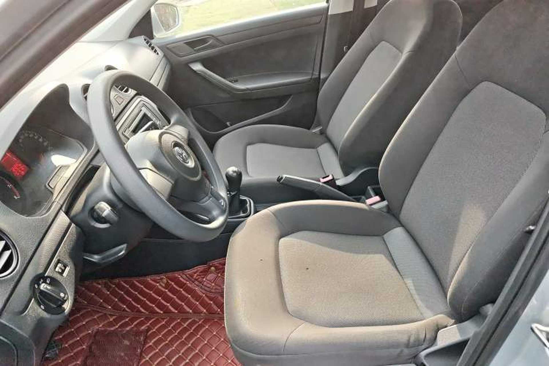 Used Volkswagen Jetta 2015 Zhuihui Edition 1.4L Manual Fashion Model Left Front Seat