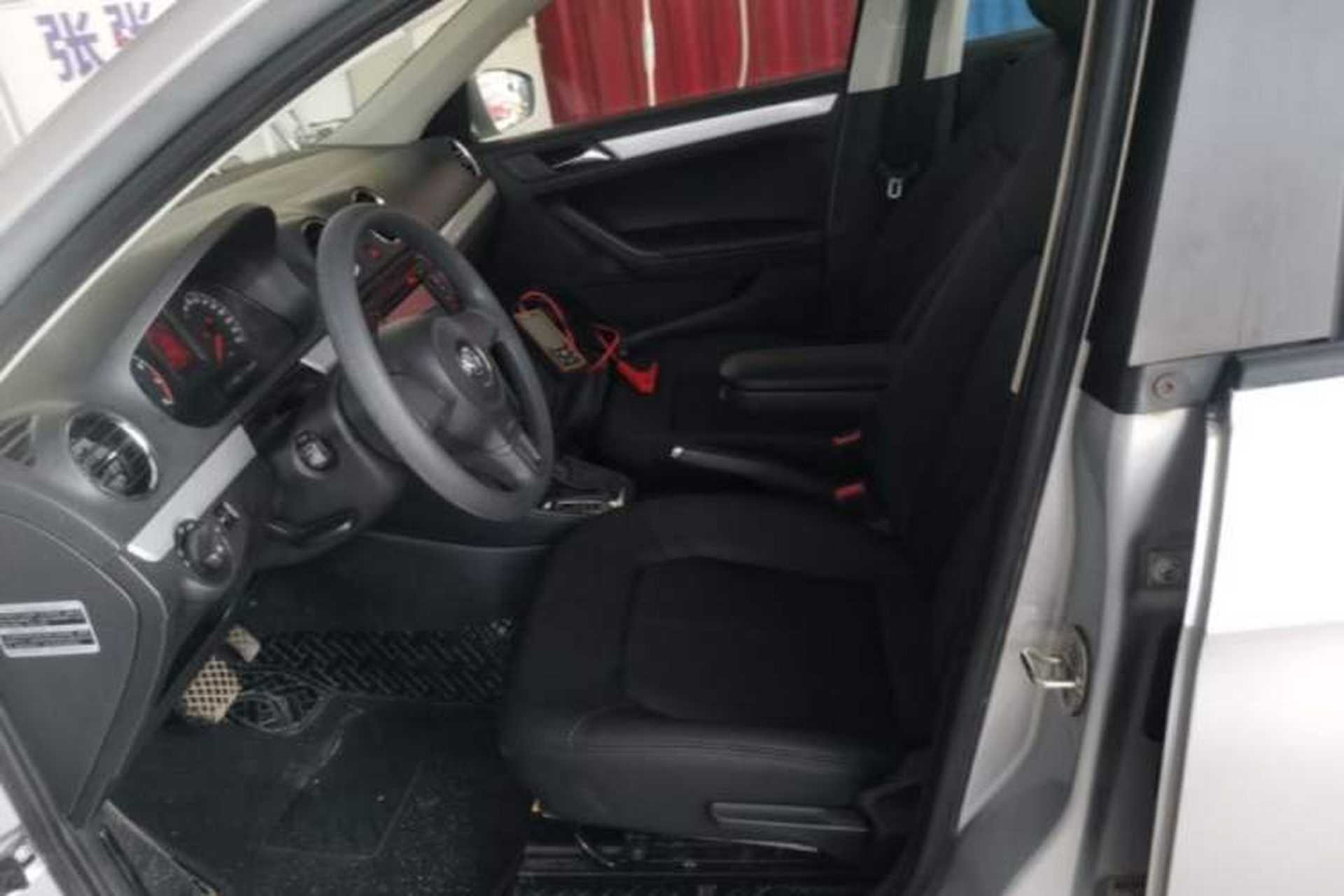 Used Volkswagen Jetta 2015 1.6L Automatic Comfort Model Left Front Seat