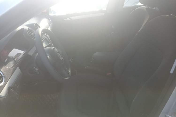 Used Volkswagen Jetta 2015 Zhihui Edition 1.4L Manual Comfort Model Left Front Seat