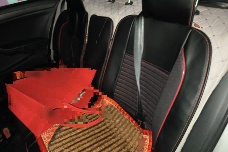 Used Volkswagen Jetta 2015 Zhuihui Edition 1.4L Manual Fashion Model Left Rear Seat