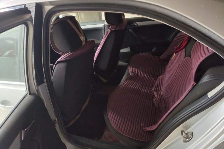Used Volkswagen Jetta 2015 1.6L Automatic Comfort Model Left Rear Seat