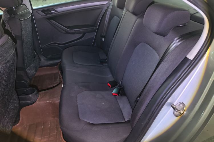 Used Volkswagen Jetta 2015 1.6L Manual Fashion Edition Left Rear Seat