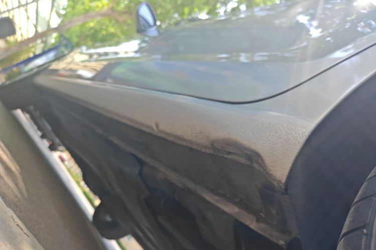 Used Volkswagen Jetta 2015 1.6L Manual Comfort Model Left Side Sill