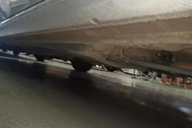 Used Volkswagen Jetta 2015 1.6L Manual Fashion Edition Left Side Sill