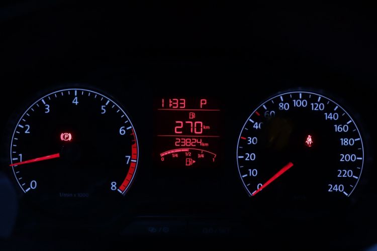 Used Volkswagen Jetta 2015 1.6L Automatic Comfort Model Odometer Close Up