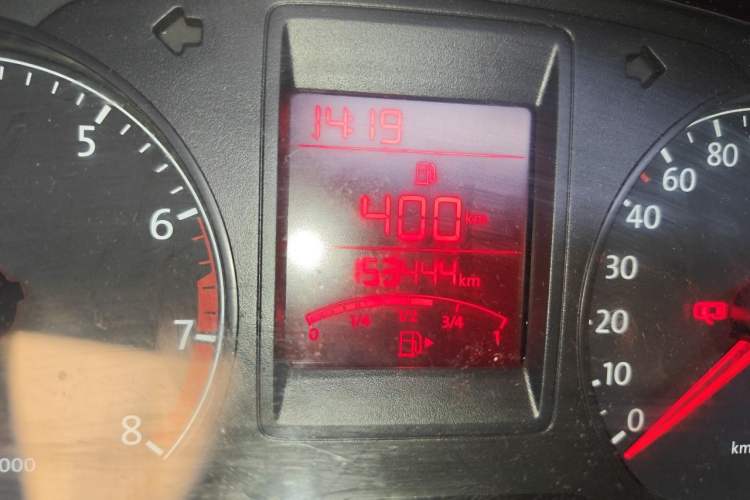Used Volkswagen Jetta 2015 1.6L Manual Comfort Model Odometer Close Up