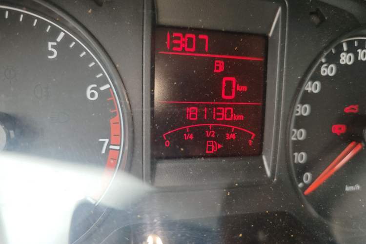 Used Volkswagen Jetta 2015 1.6L Manual Comfort Model Odometer Close Up