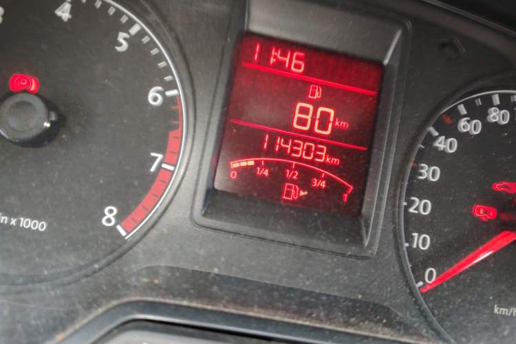 Used Volkswagen Jetta 2015 1.6L Manual Comfort Model Odometer Close Up