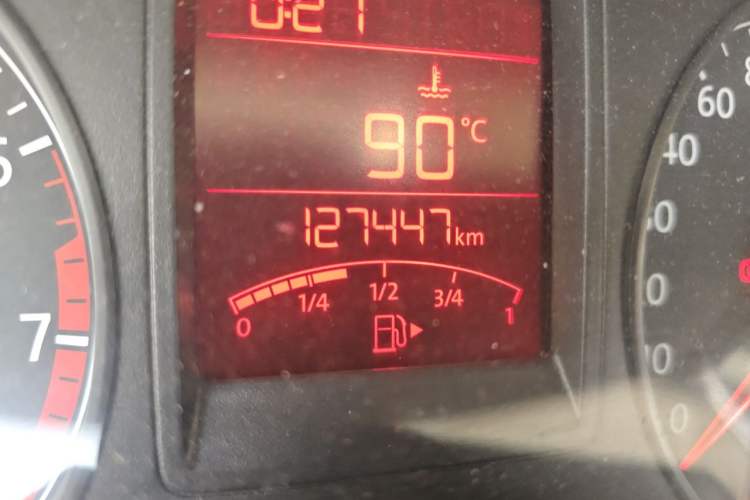 Used Volkswagen Jetta 2015 1.6L Manual Comfort Model Odometer Close Up