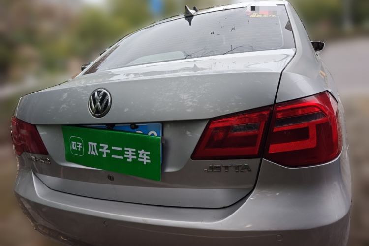 Used Volkswagen Jetta 2015 1.6L Manual Comfort Model Rear