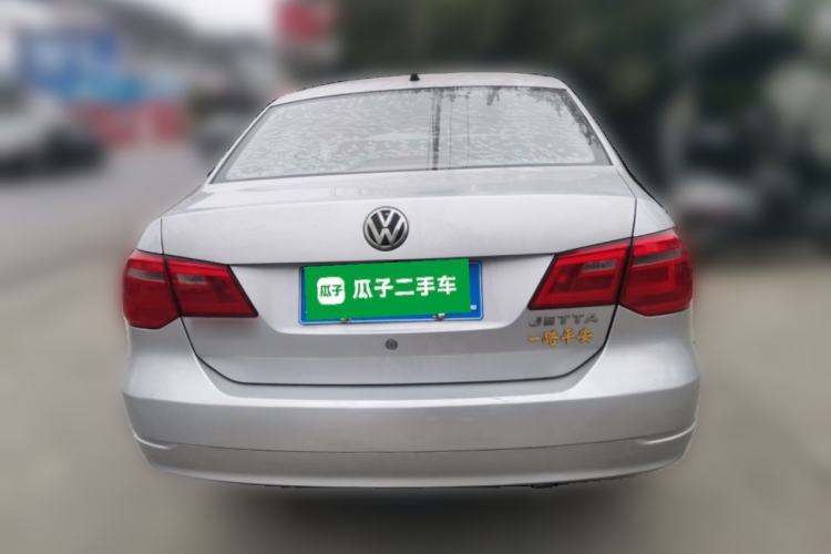Used Volkswagen Jetta 2015 1.4L Manual Fashion Model Rear