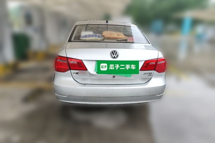 Used Volkswagen Jetta 2015 Value Edition 1.6L Manual Fashionable Style Rear